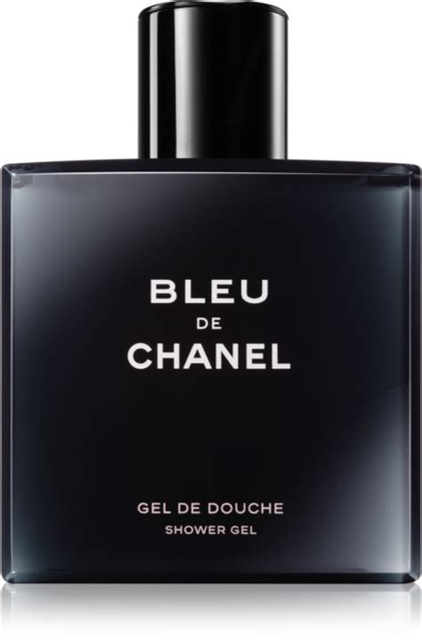 Chanel Bleu de Chanel tuoksu miehille .